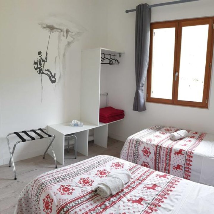 Image - Chambre double - Gîte Groupe les Marmottes à Valdeblore - St Dalmas-Gîtes de France Alpes-Maritimes