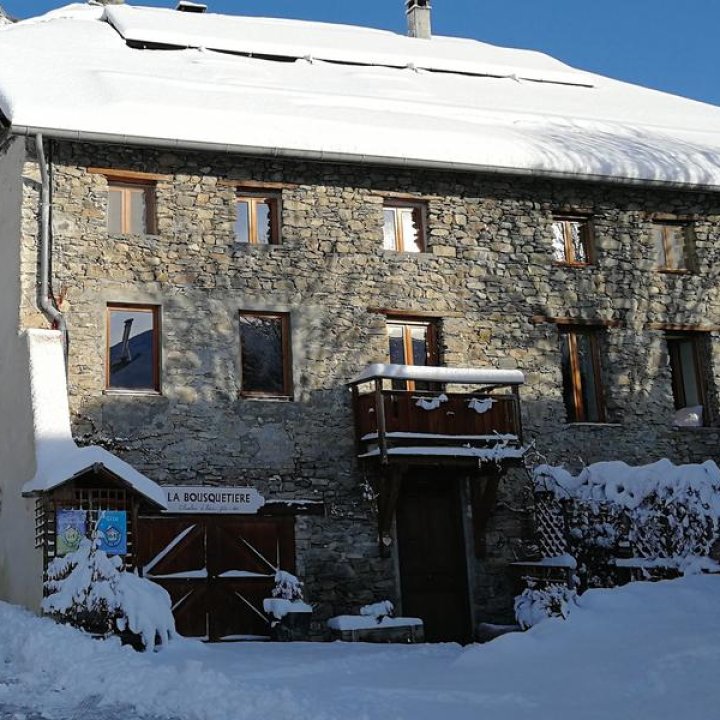 La Bousquetière - Chambre d'hôtes à Jausiers - La Bousquetière