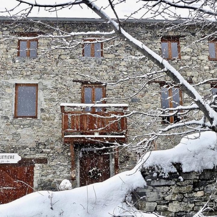 La Bousquetière - Chambre d'hôtes à Jausiers