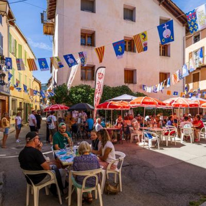 Colmars-Les-Alpes restaurant la Table ronde - Colmars-Les-Alpes restaurant la Table ronde