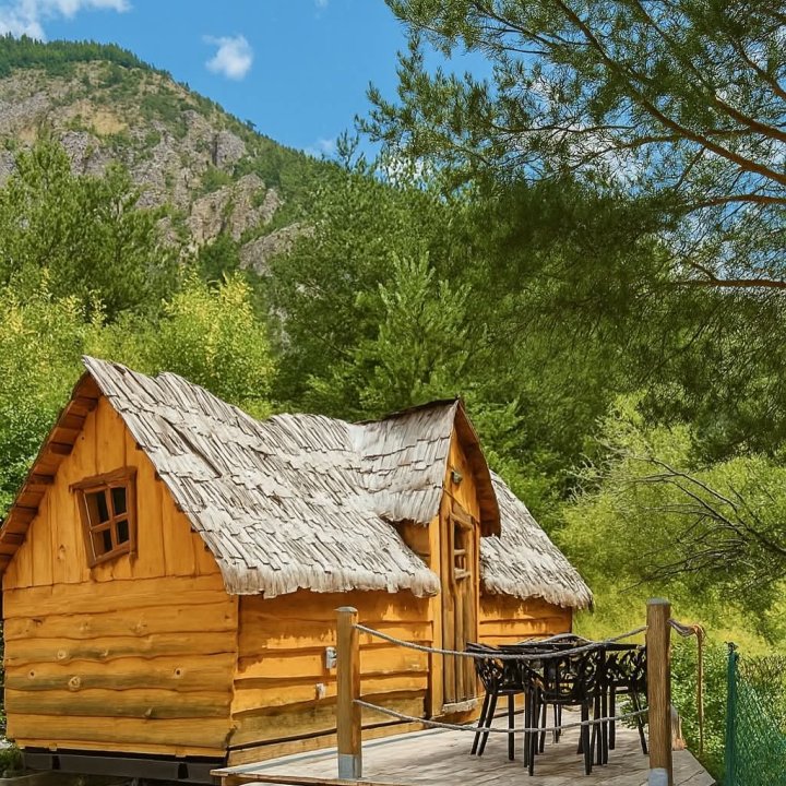 Cabane du camping le Cians 