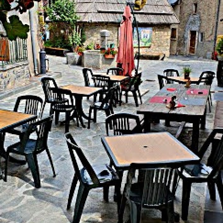 Terrasse de l'Auberge les Ecureuils 