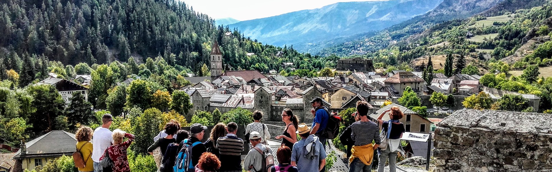 Visite commentée du village de Colmars les Alpes lors d'un week-end