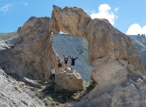 Des randonneurs dans le Parc national du Mercantour