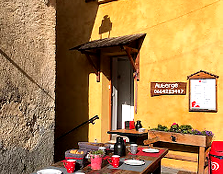 Auberge de l'Ecureuil et sa terrasse