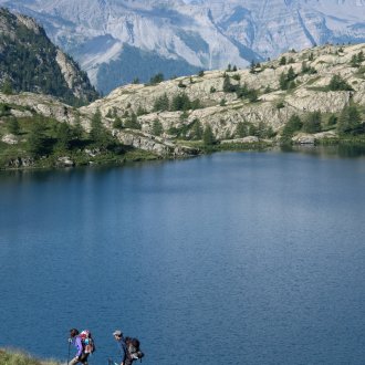 Lac de montagne au cœur du Parc national du Mercantour