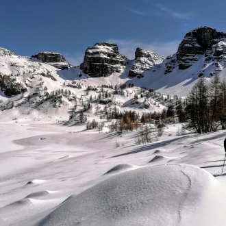 Randonnée raquettes autour d'un lac du Mercantour